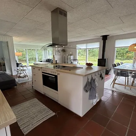 Holiday home Pietari - 600m From The Sea By Interhome *