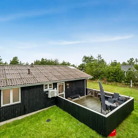 Сasa de vacaciones Pietari - 600m From The Sea By Interhome Oksbøl
